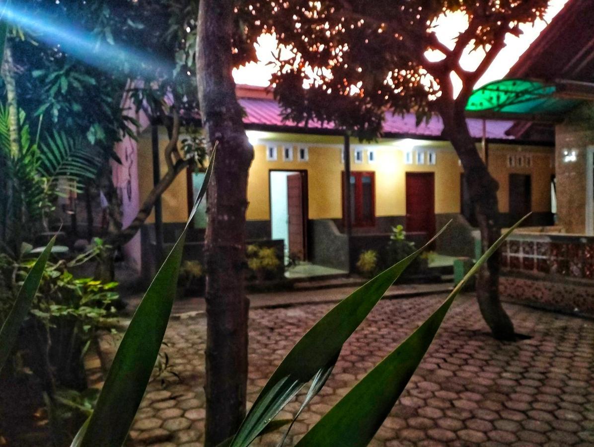 Mango Homestay เซกอตอง ภายนอก รูปภาพ